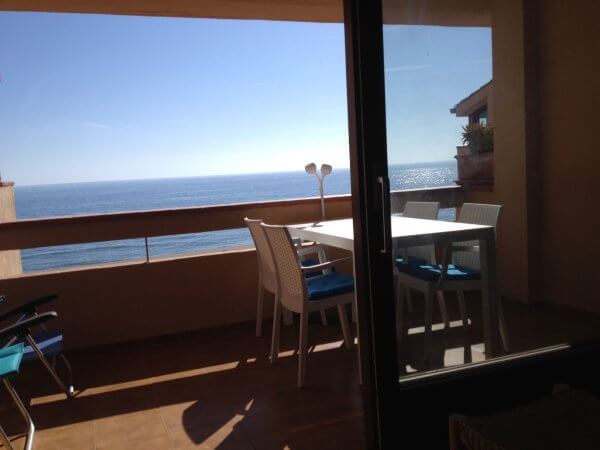 Alquiler apartamento delante el mar (5)