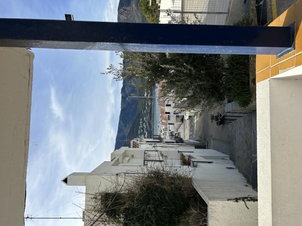 Apartamento bonito, apartamento, luminoso con vistas al mar en la zona alta de Port De La Selva todo exterior con terraza junto al mar con las playas más típicas de la zona alta zona Club Nautic y playas norte
