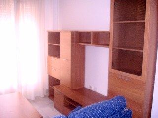 ALQUILO PISO SANLUCAR-VERANO 2011. MES JULIO ENTERO(1100 €)-AGOSTO (3)